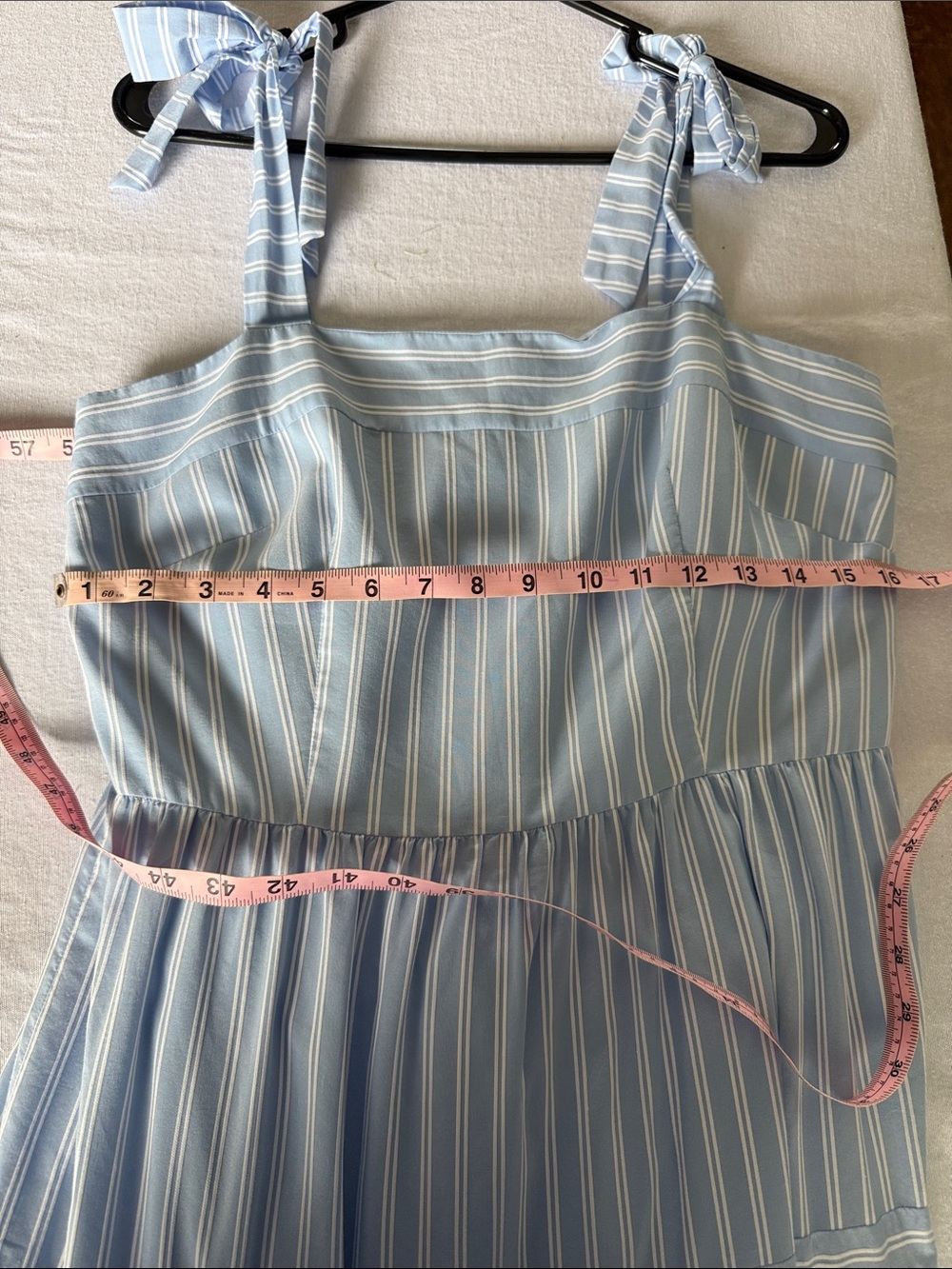 Antonio Melani Blue Striped Tie-Shoulder Maxi Dress Size 8-Size tag is missing - Picture 4 of 4
